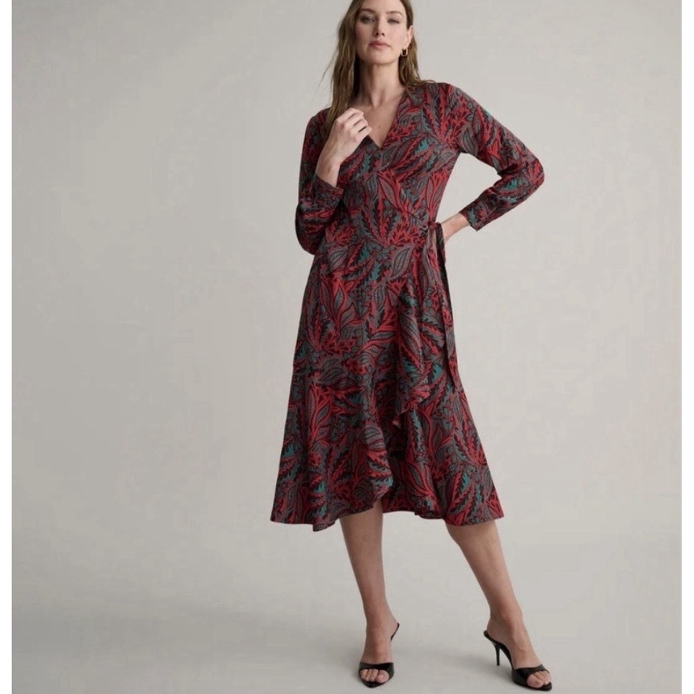 UNTUCKit Kayla Satin Paisley Wrap Dress Size 18